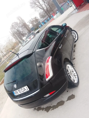 vand lancia delta 2 - imagine 5