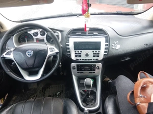 vand lancia delta 2 - imagine 2