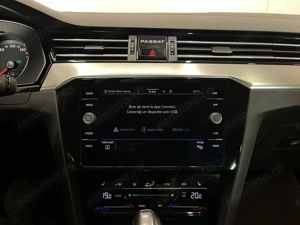 Volkswagen Passat - imagine 16