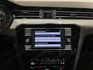 Volkswagen Passat - imagine 18