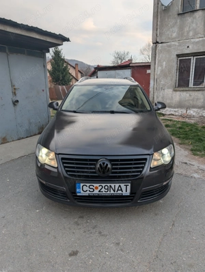 Vând passat b6 2.0 TDI 140 CP cod motor BMP un singur Ax cu came mașina este impecabilă 