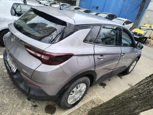 Opel Grandland x  - imagine 8