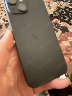 iPhone 15  că Nou și Watche SE 