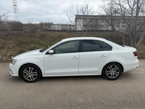 Volkswagen jetta 2.0 tdi 110cp An 2017 de fabricatie - imagine 3