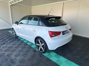 Audi A1 1.6 Diesel 105 CP An 2013 - imagine 10