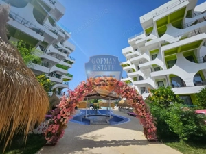 Complex Piscina cu Bar, Mamaia Nord , ideal investitie HoReCa - imagine 6