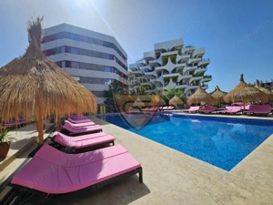 Complex Piscina cu Bar, Mamaia Nord , ideal investitie HoReCa - imagine 8