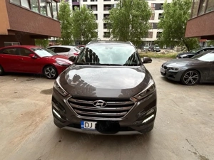 Hyundai Tucson  benzina 177 cai Automata - imagine 4