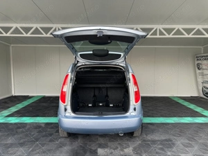 Skoda Roomster 1.2 Benzina 69 CP An 2011 - imagine 12