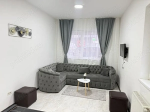 Proprietar închiriez studio (2camere) 42mp