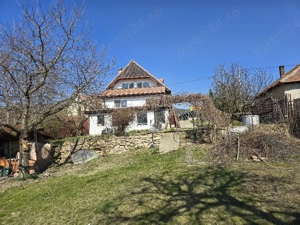 inchiriez casa si teren in dambul rotund - imagine 2