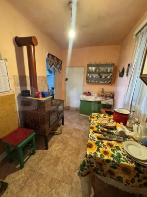Casa cu 2 camere 50 mp si 836 mp teren, in Magura - imagine 6
