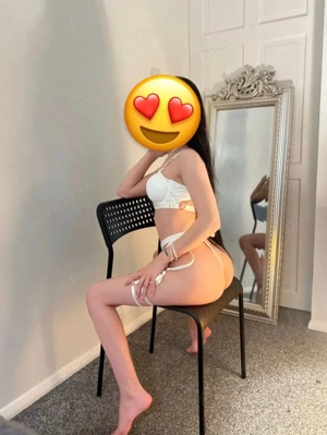 buna sunt raluca fac si deplasiri 