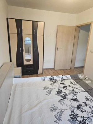 Apartament 2 Camere zona Coresi - imagine 10