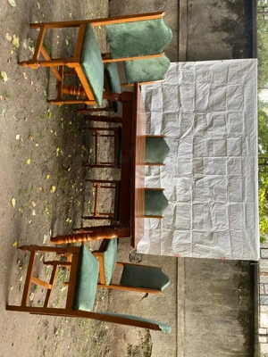 Vând set complet masă extensibilă + 6 scaune 