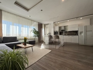 Apartament 3 camere, etajul 1, parcare, Zorilor