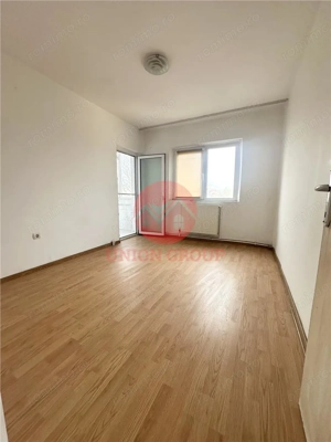 Apartament 4 Camere Decomandat, Etaj 2, Zona KM 4-5 - imagine 1