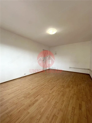 Apartament 4 Camere Decomandat, Etaj 2, Zona KM 4-5 - imagine 9