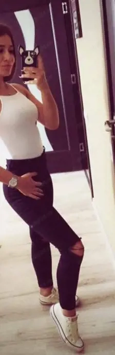 de placere o fac si raspund doar pe WhatsApp 