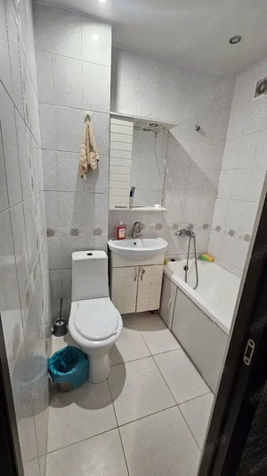 Garsoniera in zona Titan - imagine 3