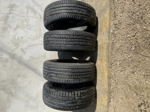 Vând cauciucuri de vara Toyo R19