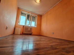 Apartament C   Sovata  Decomandat 