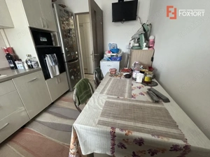 Apartament de vanzare cu 3 camere, la parter - zona Sag - imagine 3