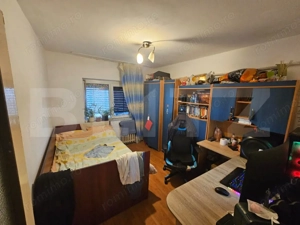 Apartament 3 camere decomandat, 70 mp, zona Kaufland Cetate - imagine 3