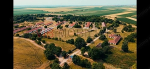 Ferma complet utilată – 30 ha teren comasat cu 11.500mp grajduri renovate Timiș – Comuna Biled