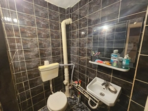 Apartament 3 camere decomandat, 70 mp, zona Kaufland Cetate - imagine 10