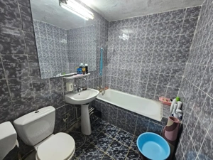 Apartament 3 camere decomandat, 70 mp, zona Kaufland Cetate - imagine 9