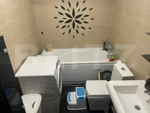 Apartament modern cu 3 camere, mobilat, parcare inclusă - imagine 4