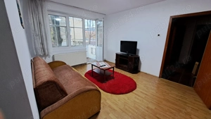 Proprietar. Vand apartament 3 camere et. 1 - imagine 6