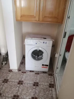 Apartament cu 2 camere, strada Aleea Zorilor  etaj 3 - imagine 3