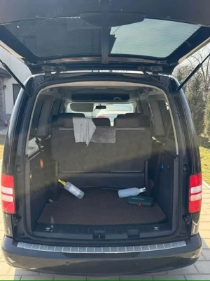 Volkswagen Caddy Maxi 2.0 TDI, 140 CP, DSG, 7 locuri - imagine 4