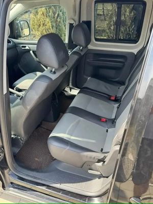 Volkswagen Caddy Maxi 2.0 TDI, 140 CP, DSG, 7 locuri - imagine 7