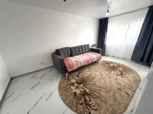 Garsonieră complet renovată, ideală locuință sau spațiu comercial