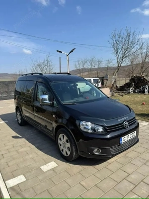 Volkswagen Caddy Maxi 2.0 TDI, 140 CP, DSG, 7 locuri - imagine 8