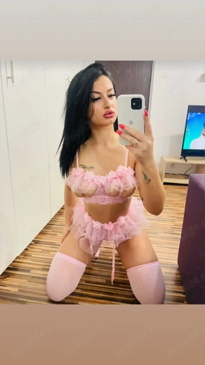 Show web și apoi întâlniri sms doar pe Whapp 