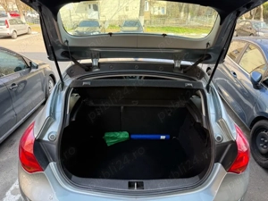 Opel Astra J - imagine 2