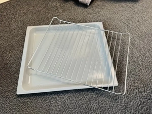 Cuptor Miele H 5240 B în stare excelentă