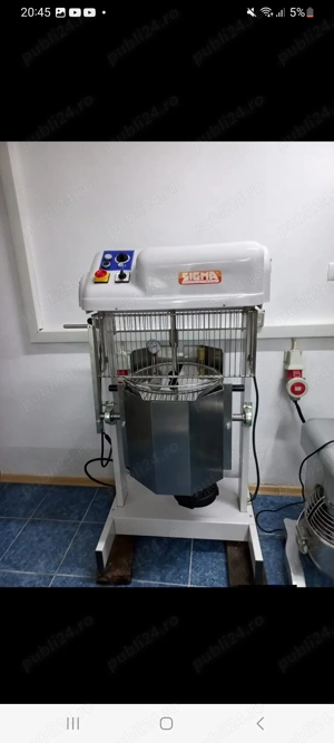 Vând utilaje profesionale de calitate, de inox, pentru patiserie-cofetărie,  restaurant  