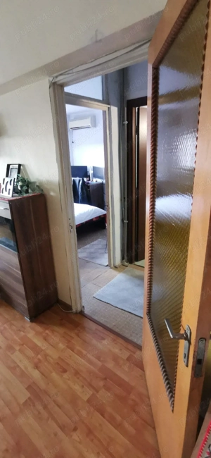 Particular vând apartament 2 camere   Zona Sura Mare - imagine 7