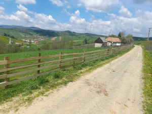 Vând teren intravilan 6067 mp 