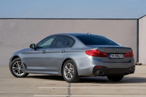 BMW Seria 5 520d xDrive AT - imagine 4