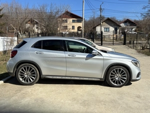 Mercedes-Benz GLA 250 4MATIC 7G-DCT AMG Line - imagine 2