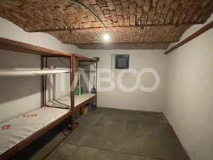 Apartament  105 mpu cu pivnita si loc de parcare zona Centrala - imagine 16
