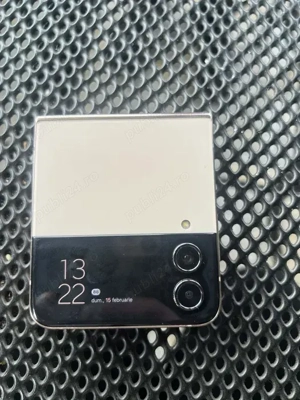 OFERTA Samsung Flip 4