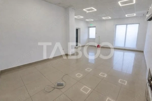 Spatiu comercial de inchiriat de 54 mp cu vitrina de 4 mp Tineretului