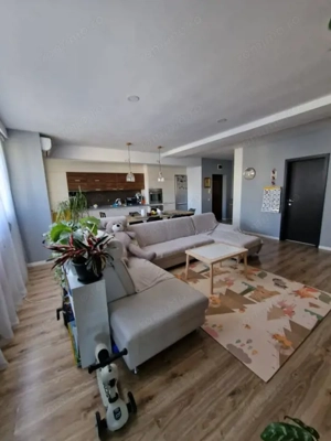 Apartament de vanzare, 3 camere, 80 mp, zona Eroilor!